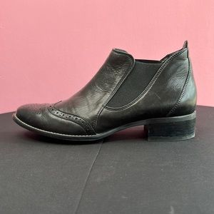Paul Green Black Leather Oxford Ankle Bootie